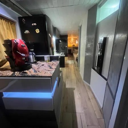 Busbnb Paradise *